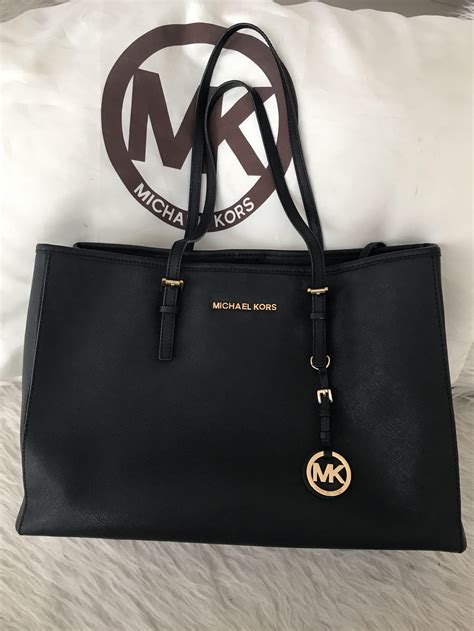 michealkors tas